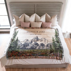 Personalized Grand Teton Woven Blanket National Park Couples Wedding Gift Custom Names Wyoming Jackson Adventurous Hiking Cotton Anniversary