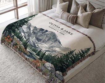 Coperta tessuta personalizzata delle Montagne Rocciose, regalo di nozze per il Parco Nazionale del Colorado, anniversario, con cognome della coppia, ideale per escursioni avventurose, in cotone.
