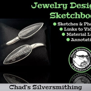 以下が含まれることがあります： 化石の葉のデザインが施された銀製のブレスレット2つ。ブレスレットは黒い背景の上に置かれています。この画像は、スケッチ、写真、ビデオへのリンク、素材リスト、注釈を含むジュエリーデザインスケッチブック用です。