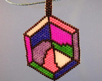 Stained Glass Pendant Bead Pattern