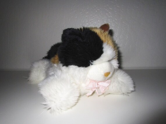 aurora stuffed cat