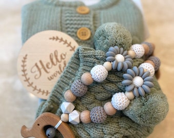 Baby Shower Gift Box, Gift for Newborn, Mom to be Gift, Newborn Baby Boy Gift Set, Baby Girl Gift Set, Knitted baby outfit
