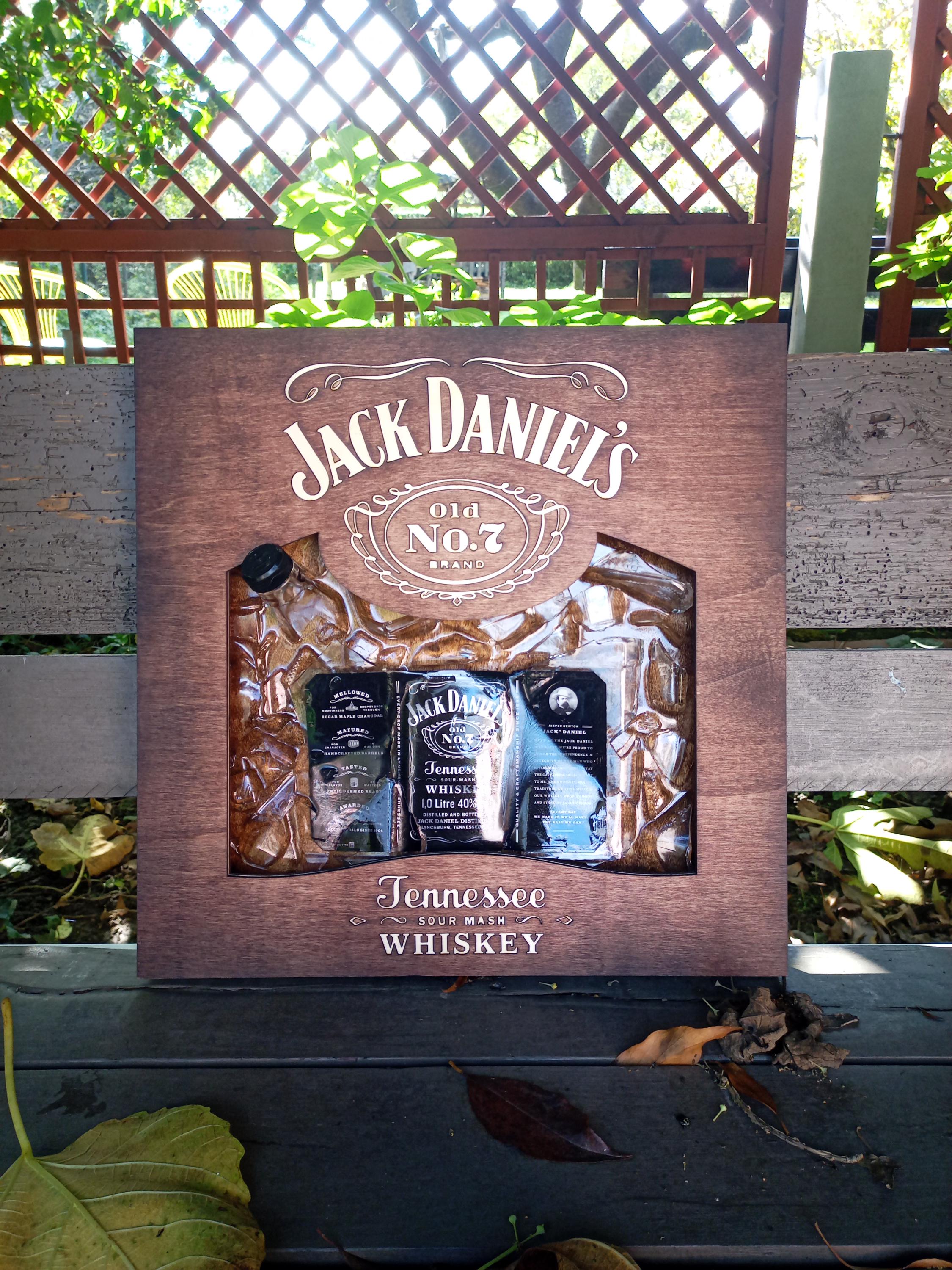 Jack Daniels Broken Bottle Art Resin Art Wall Decor Jack Daniels jack-daniels-broken-bottle-art-resin-art-wall-decor-jack-daniels