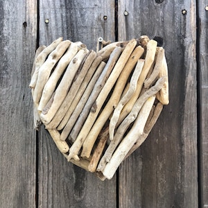Driftwood Heart, Driftwood Beach Decor, Boho Decor Driftwood, Wall Hanging, Heart, Vacation Home, Coastal Decor, Driftwood Art Beach House 5