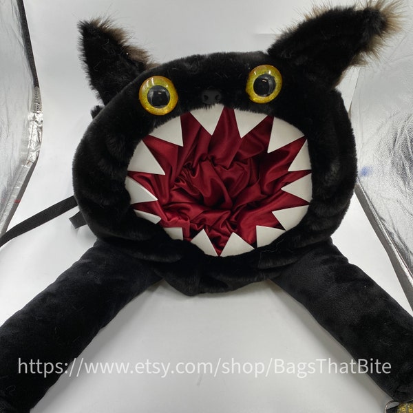 Wear-Wolf Backpack that Bites