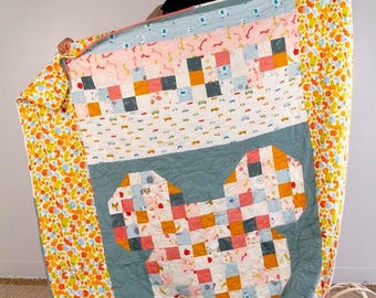 twin sized Mickey Mouse quilt, blanket twin bed quilt