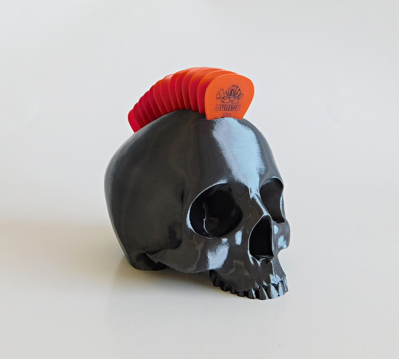 Skull Guitar Pick Holder 3D Print Silk Black