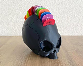 Alien Skull 14 Guitar Pick Holder 3D print