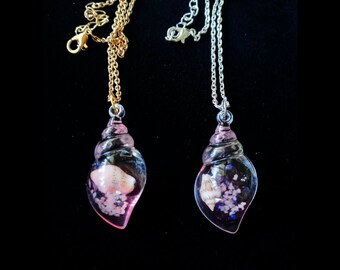 Handmade Necklace | Acrylic Conch Necklace | 7 Color Types | Medium Conch Pendant Necklace