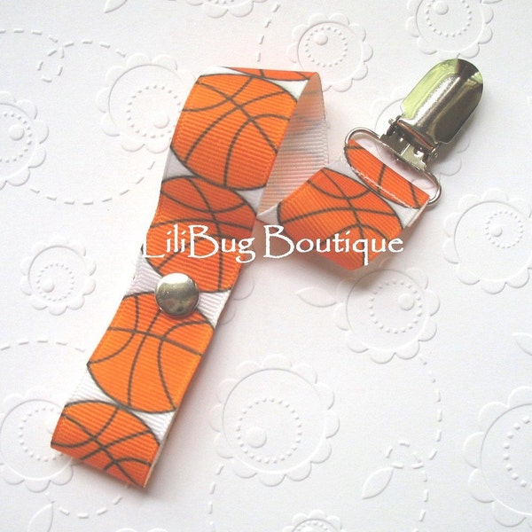 LiliBug PACI FINDER Making HOOPS Basketball Pacifier Clip