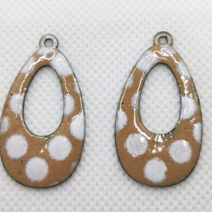 Fabrication de bijoux ethniques en cuivre émaillé, boucles d&#39;oreilles bohèmes, bijoux en cuivre, boucles d&#39;oreilles en cuivre, composant de bijoux, paire