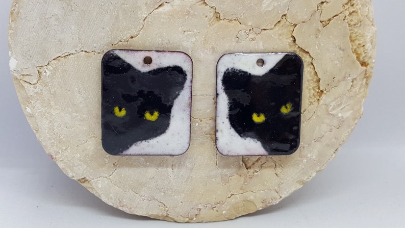 Enameled Copper, Cat enameled jewelry, jewelry making, copper jewelry, copper earrings, jewelry component, pair image 1