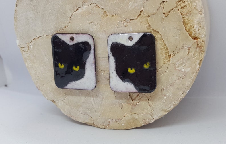 Enameled Copper, Cat enameled jewelry, jewelry making, copper jewelry, copper earrings, jewelry component, pair image 3