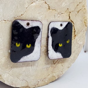 Enameled Copper, Cat enameled jewelry, jewelry making, copper jewelry, copper earrings, jewelry component, pair image 2
