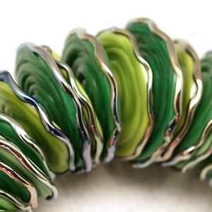 Grüne Lampworkperle, Lampworkperle, grüne Lampworkperle, grüne Lampworkperlen, grüne Lampworkperlen, grüne Lampworkperlen, grüne Lampworkperle, Lampworkperlen, MTO