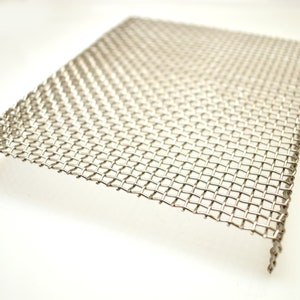 Tools 1mm strong high quality Wire mesh stainless steel  6*5" with lags for Torch Fired and Kiln Enameling