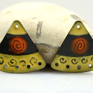 Enameled Copper, Pair triangle Enameled copper
