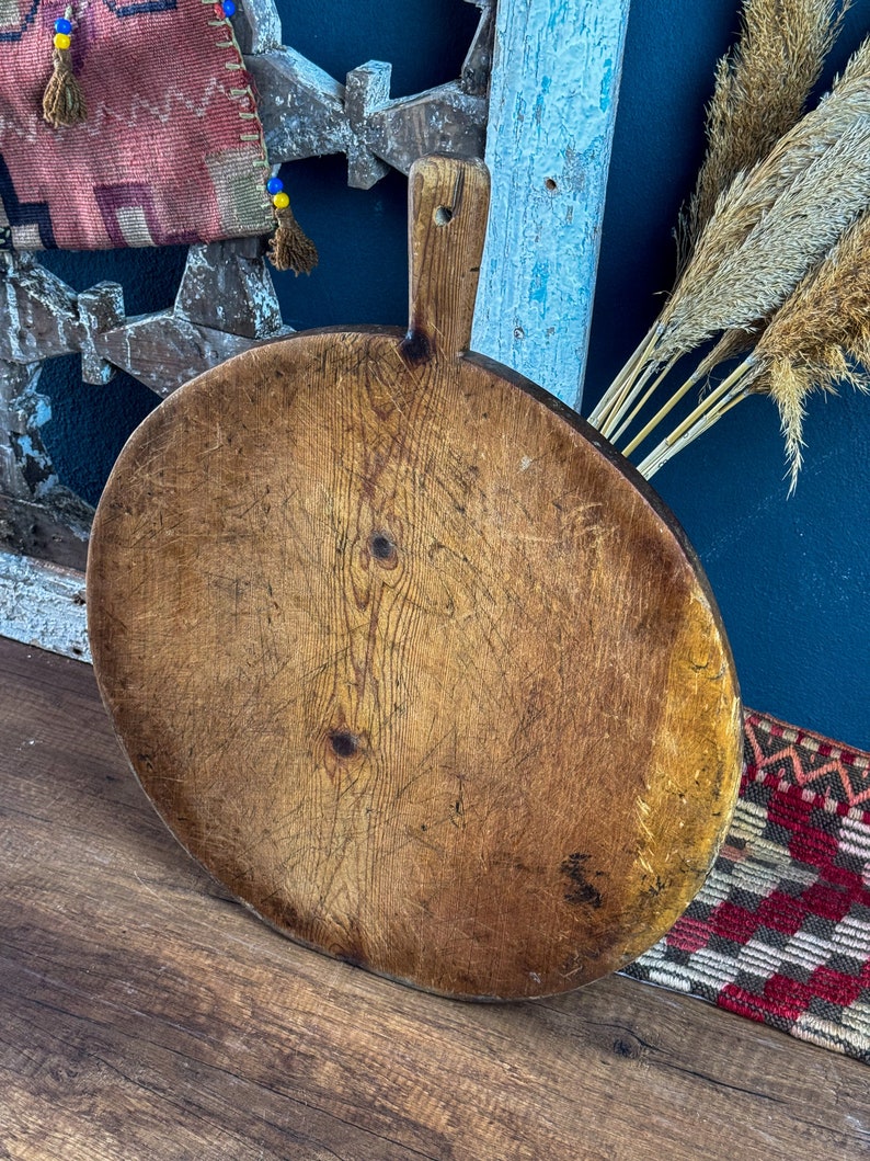 Round Walnut Wood Cutting Board, Vintage Board, Rustic Cutting Board, Wood Cheese and Serving Platter, Wooden Pizza Board image 7