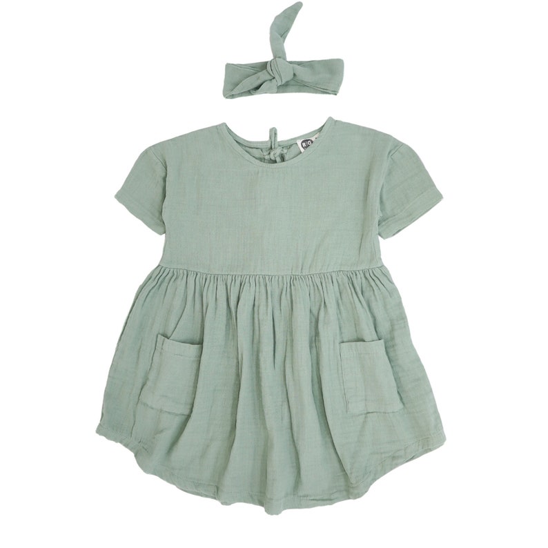 Découvrez le confort et le style : 100 % mousseline bio robe pour enfants avec poches Vêtements élégants et durables pour les tout-petits Mint