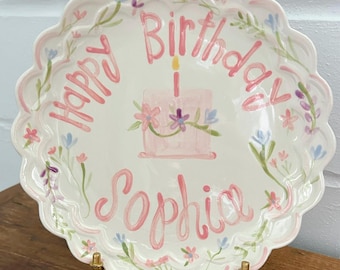 Personalized Scalloped Edge Birthday Plate: Hand-Painted Ceramic with Pink Roses
