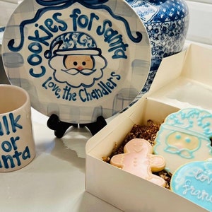 Blue gingham ribbon Cookies and milk for Santa personalized plate & mug / Christmas Plate / Chinoiserie image 3