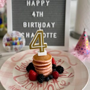 Personalized Birthday Plate, Hand-Painted Ceramic Heirloom bows, gingham and pedestal cake bild 6