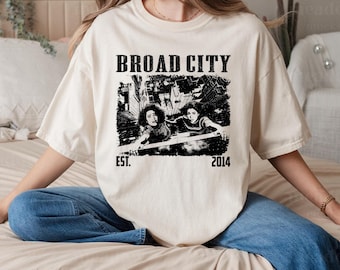 Broad City Tv Series Shirt, Broad City Shirt, Retro Shirt, Vintage Shirt, Classic Shirt, Gifts for him, Christmas Gifts