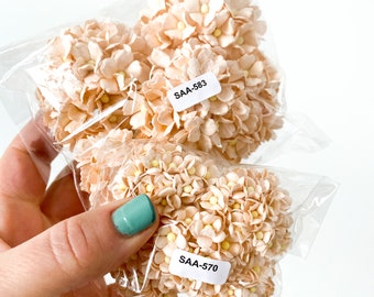 100 Regular or Mini Sweetheart Blossoms Paper Flowers in Peach and Peach/Orange Mix - Mini Paper Flowers, Peach Paper Flowers, Orange Paper