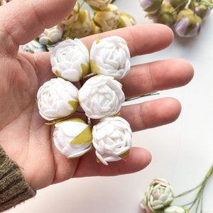 12 Mini Felt Rose Flowers on Wire Stems Artificial Flowers, Tea Rose, Mini Flowers CHOOSE COLOR White - 01475