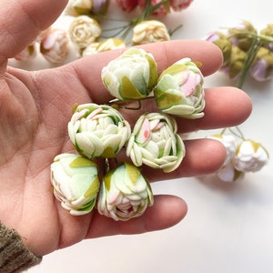 12 Mini Felt Rose Flowers on Wire Stems Artificial Flowers, Tea Rose, Mini Flowers CHOOSE COLOR Green - 1366