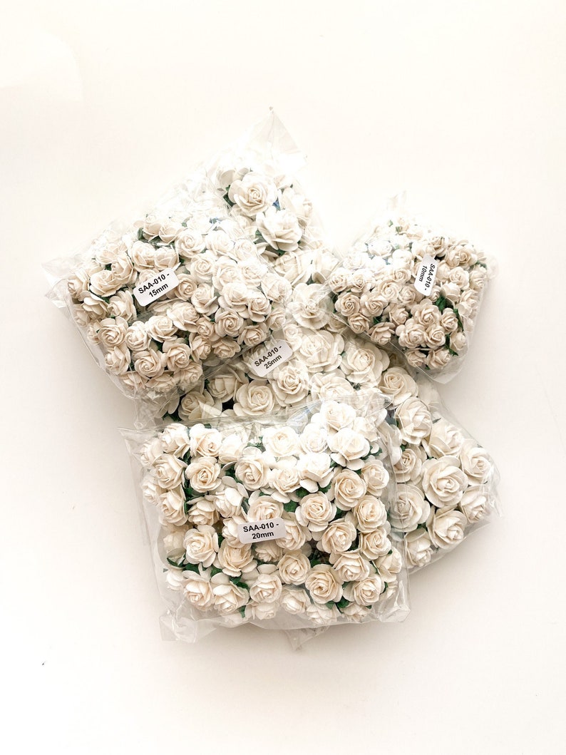 100 Open Rose Mulberry Paper Flowers in Ivory/White 10-25mm CHO0SE SIZE Paper Roses Ivory Paper Roses,Ivory Roses, Tiny Roses image 1