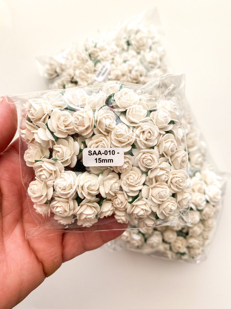 100 Open Rose Mulberry Paper Flowers in Ivory/White 10-25mm CHO0SE SIZE Paper Roses Ivory Paper Roses,Ivory Roses, Tiny Roses 15mm - 0107