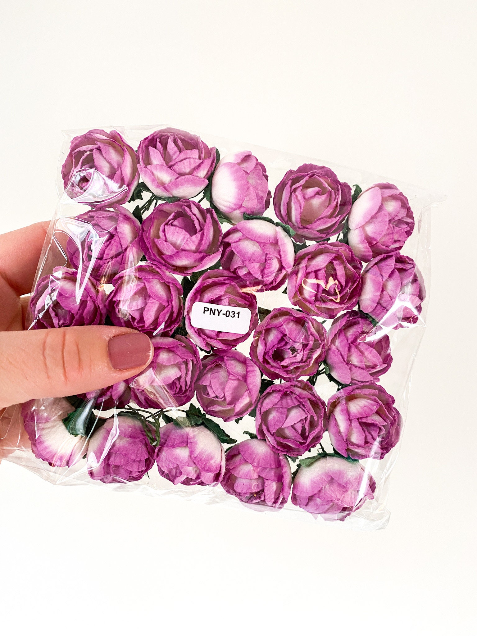 50 Mulberry Paper Ranunculus Buds in Bright Pink and White 