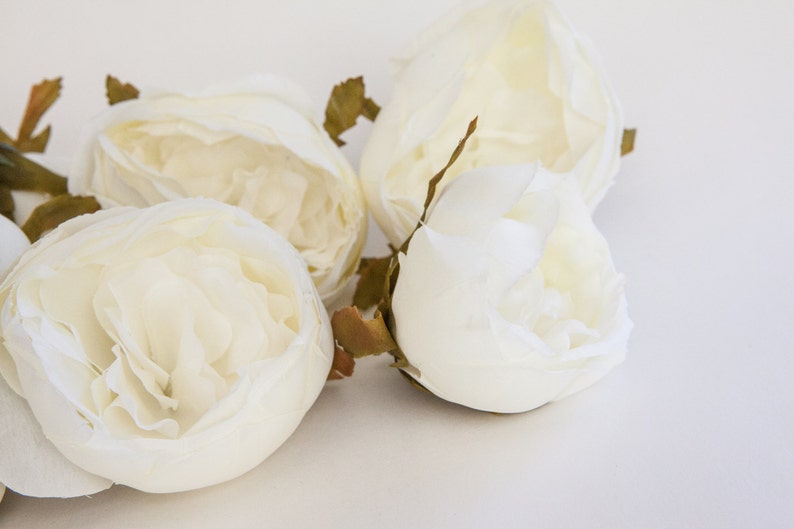 Set of 9 Small to Large Cabbage Roses in Ivory White Silk Artificial Flowers read description ITEM 01004 image 6