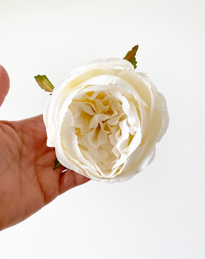 Set of 9 Small to Large Cabbage Roses in Ivory White Silk Artificial Flowers read description ITEM 01004 image 7