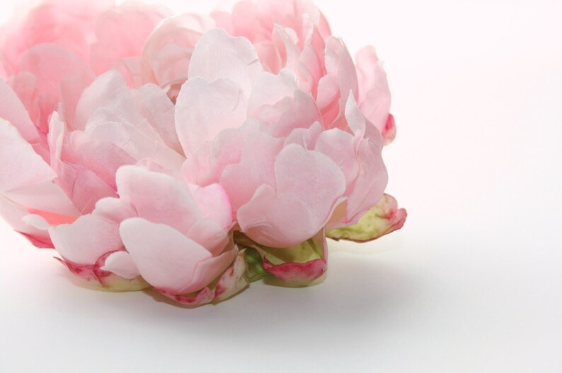 Silk Blend Peony in Shabby Chic Whimsical Light Pink silk artificial flower ITEM 0511 image 3