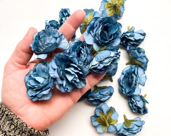 20 Artificial Wild Carnations in Blue - Artificial Flowers - ITEM 01518