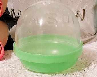 24 Large Acorn Vending Capsules: Green Lid Craft Supply, Party Favors, Bath Bomb Packaging