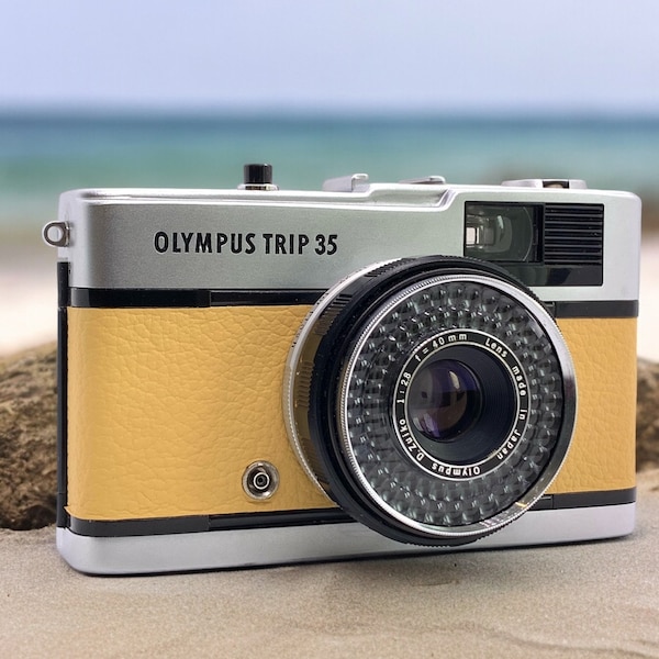 Soft Sand Olympus Trip 35 Vintage Film Camera - D.O.M Feb 1983 - S/N 5151791. D. Zuiko 40MM F2.8 Lens. Mint Condition. Fully Functioning.