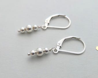 Sterling Silver Graduated Bead Dangle Earrings: Dainty Minimalist Style