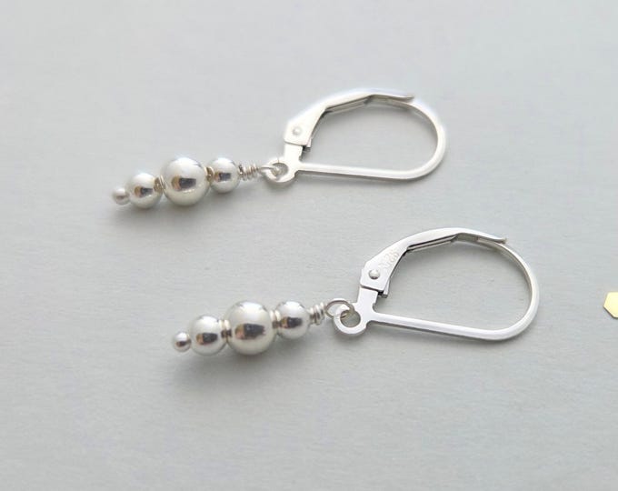 Sterling Silver Graduated Bead Dangle Earrings: Dainty Minimalist Style