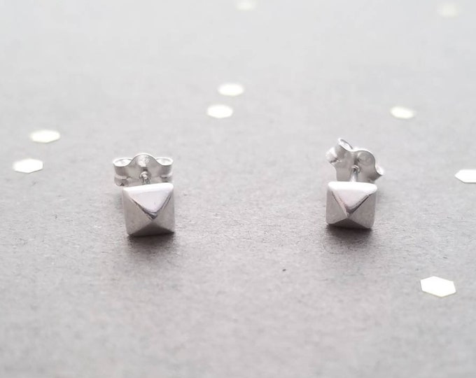 Tiny Pyramid Earring