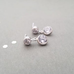 Tiny Sterling Silver post earrings- round CZ crystals 4mm post with 6mm dangle immagine 2