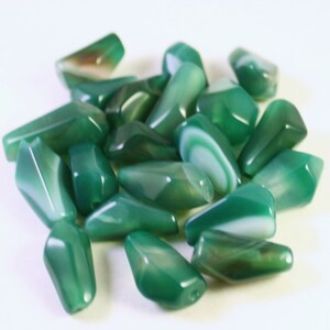 Genuine Dyed Green Agate Beads, Funky Geometrical Faceted Nugget, Wholesale Loose Beads image 4