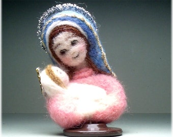 Needle Felted Holy Mother and Child 2 1/2"