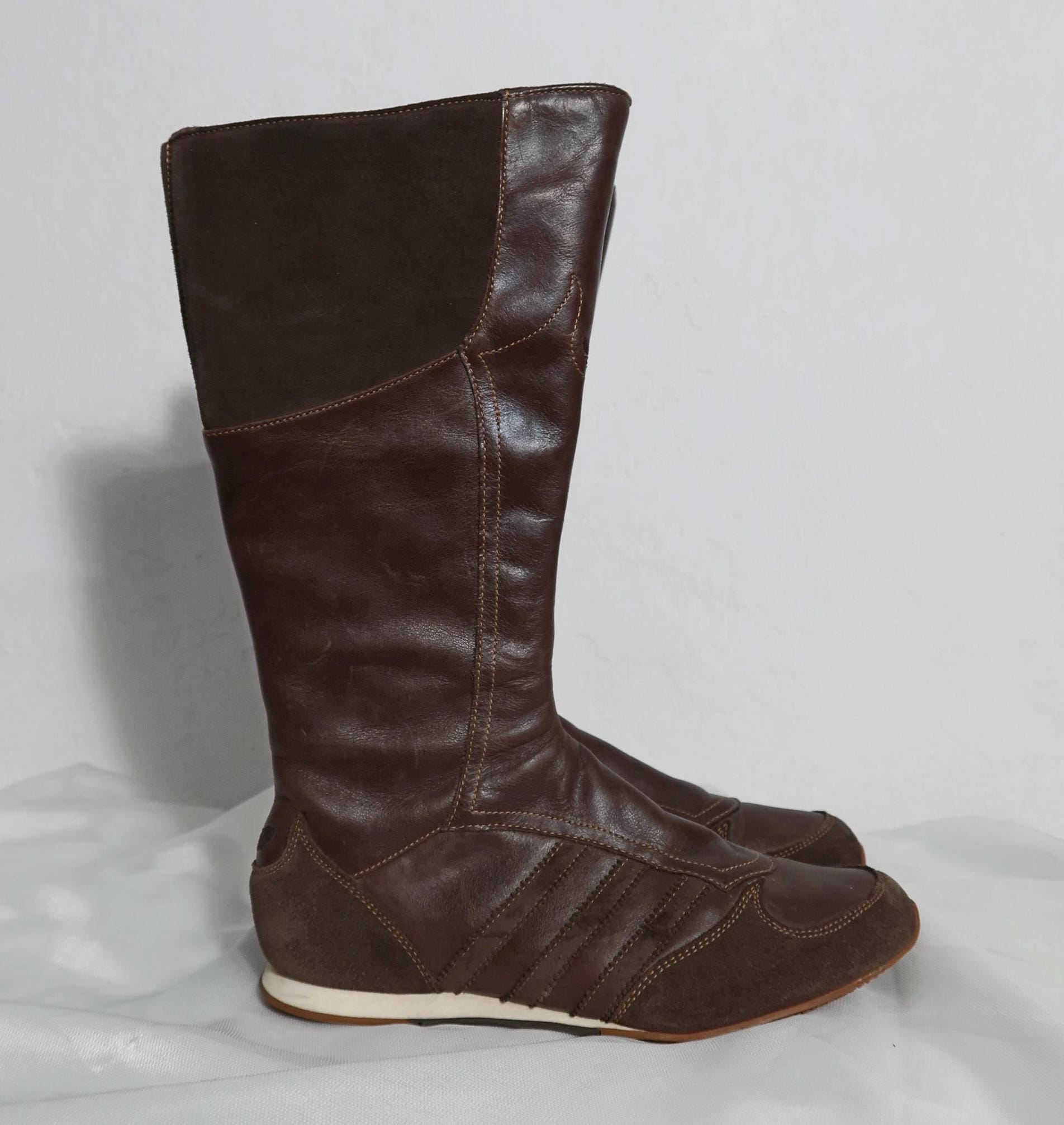 adidas MIDIRU HI ブーツ　ブラウン Adidas Midiru Vintage Boxing Boots 37/38 – darina`s garms
