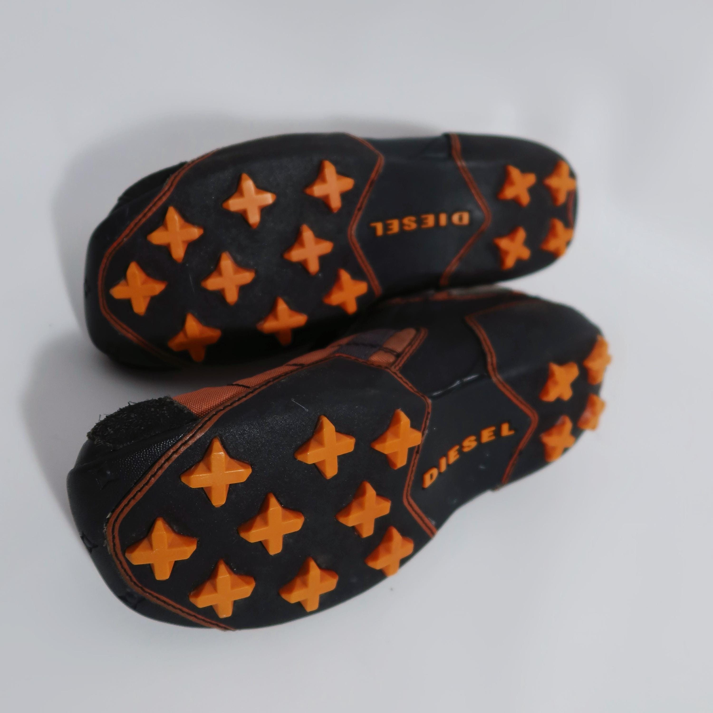 ArchiveThreads | *FOR SALE* 00s Diesel 'Losers' Studded Face