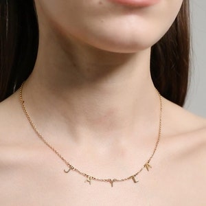 Collar con nombre, collar con letras, collar personalizado, collar con nombre dorado, collar para mujer, collar con nombre para el amor
