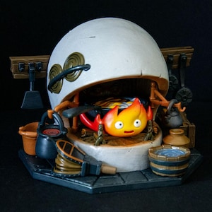 Calcifer Chibi 7cm - 11cm - Hand painted - Resin print