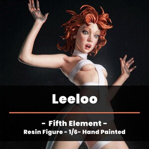 Op de afbeelding: Handgeschilderde harsfiguur van Leeloo uit The Fifth Element. De figuur heeft rood haar en draagt een witte en zwarte outfit. De figuur is 1/6 schaal.